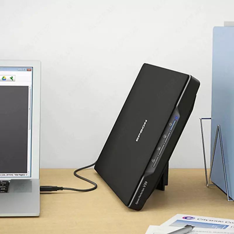 2024-04-29-12-41-05-975306-0bd40592c6030b6aba92e9aed5193d18 Сканер планшетный Epson Perfection V39 — изображение 1